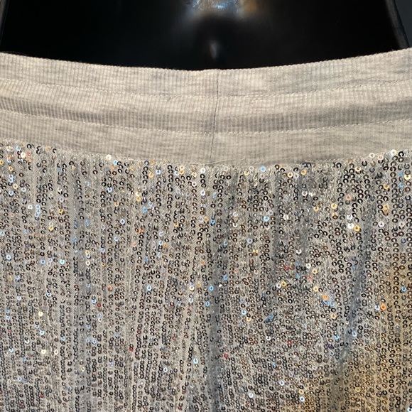 SAINT & HEARTS Silver Sequin Joggers/Sweatpants - Picture 6 of 16